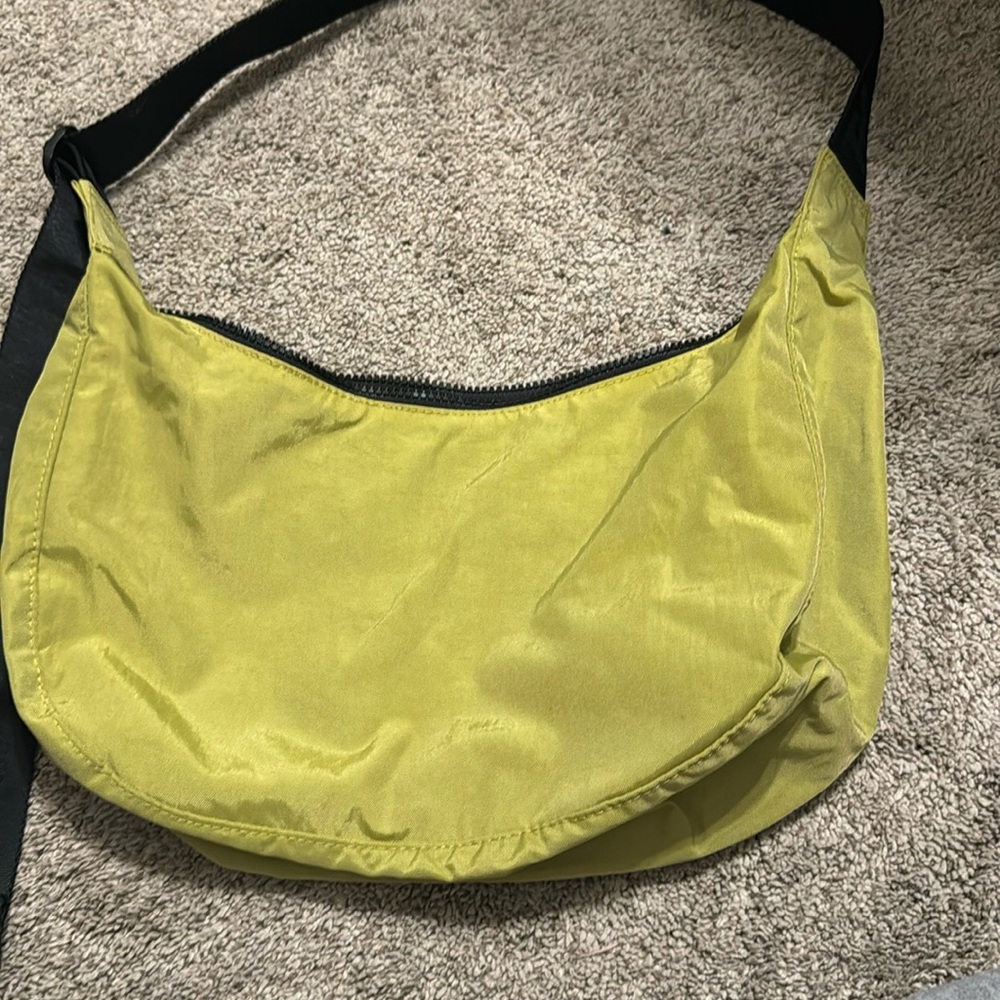 Baggu medium crescent bag